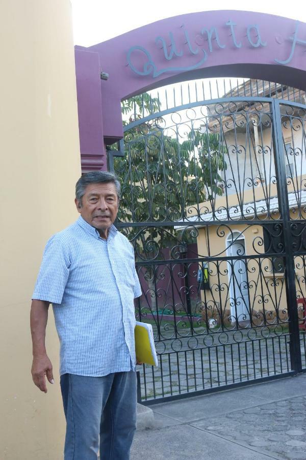Hostal Mochileros タクナ エクステリア 写真