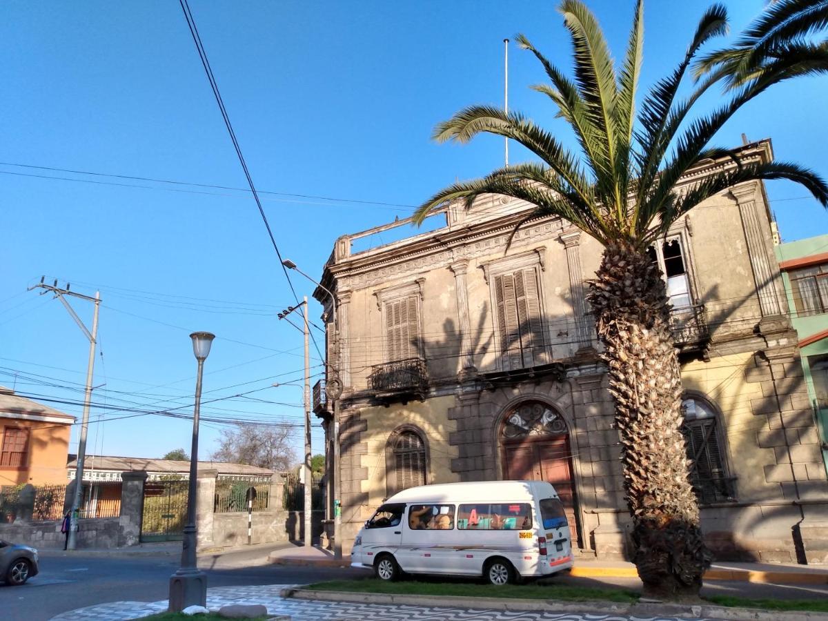 Hostal Mochileros タクナ エクステリア 写真